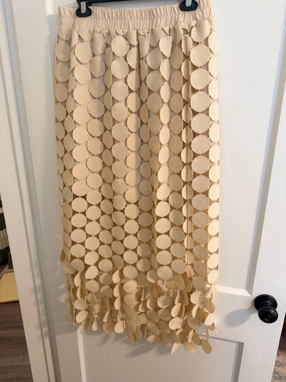 Beige Circle Appliqué Midi Skirt - Elegant Women's Skirt - Picture 6 of 7
